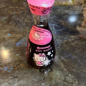 Hello Kitty Special Edition Soy Sauce